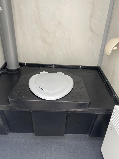 Линейка автономных туалетных кабин «Калифорния» (California) бак 280 л фото 9