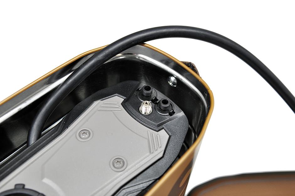 Автомобильный компрессор Berkut SPEC-2M 40л/мин шланг 0.6м фото 8