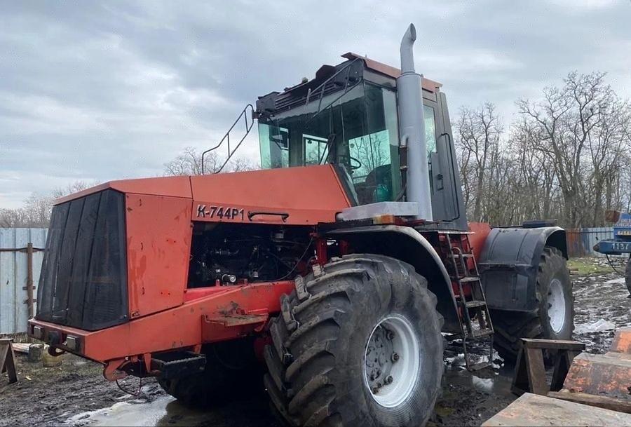 Трактор Кировец К744 Р1 фото 2