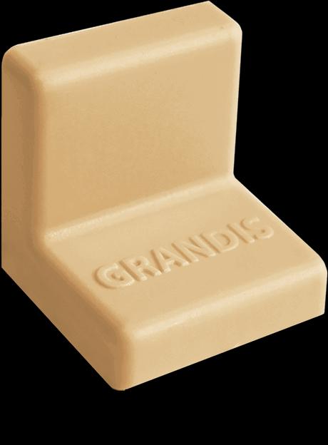 Крышка пластиковая 25*25мм, груша фото 1