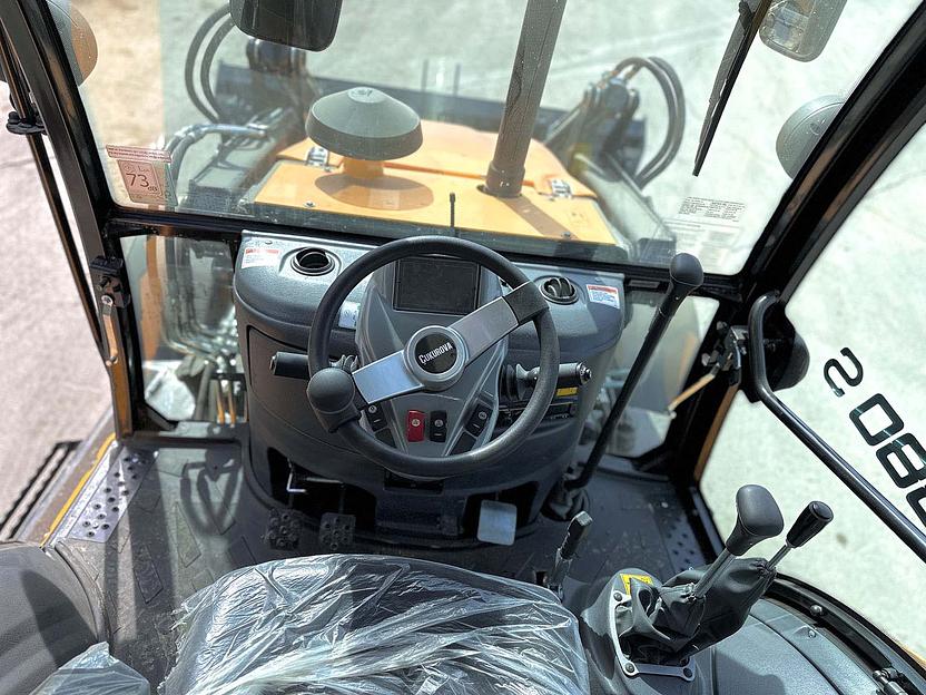 Экскаватор-погрузчик Cukurova 880S фото 6