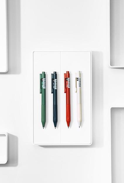 Набор ручек гелев. автоматическая Deli Nusign (NS646-P) ассорти черн. черн. кор.карт. (12шт) линия 0.5мм резин. манжета фото 5