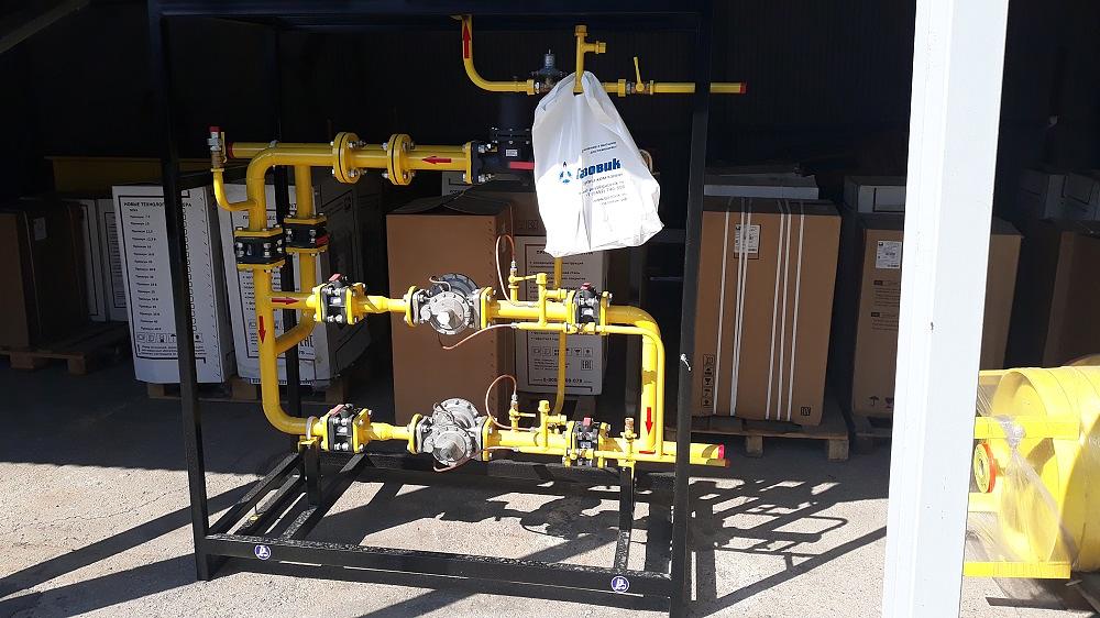 Газорегуляторные установки с узлом учета ГРУ-03М-2У1 фото 1