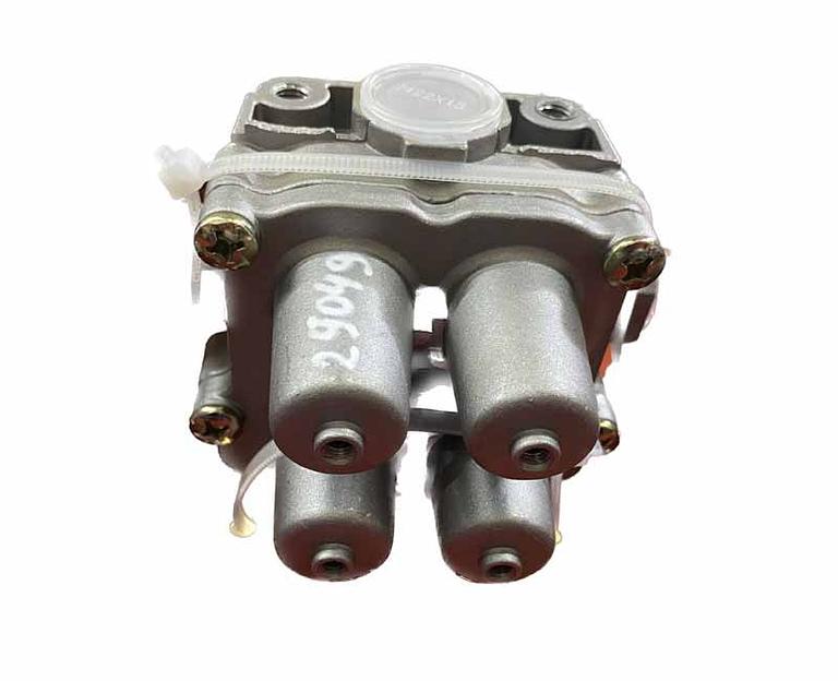 Клапан защитный тормозной 4х контурный SHAANXI F3000 81.52151.6094 фото 1