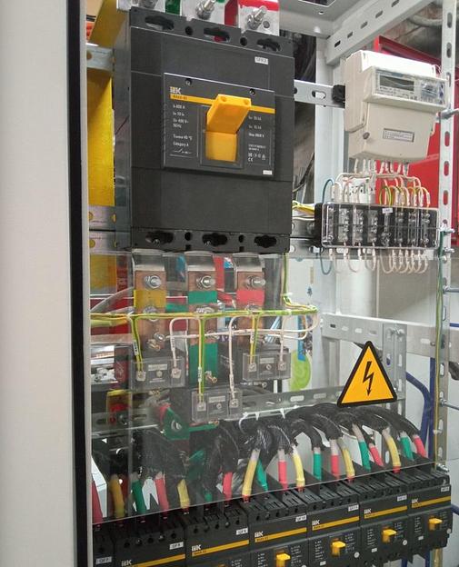  Главный распределительный щит жилого дома ГРЩ 2х2000А фото 1