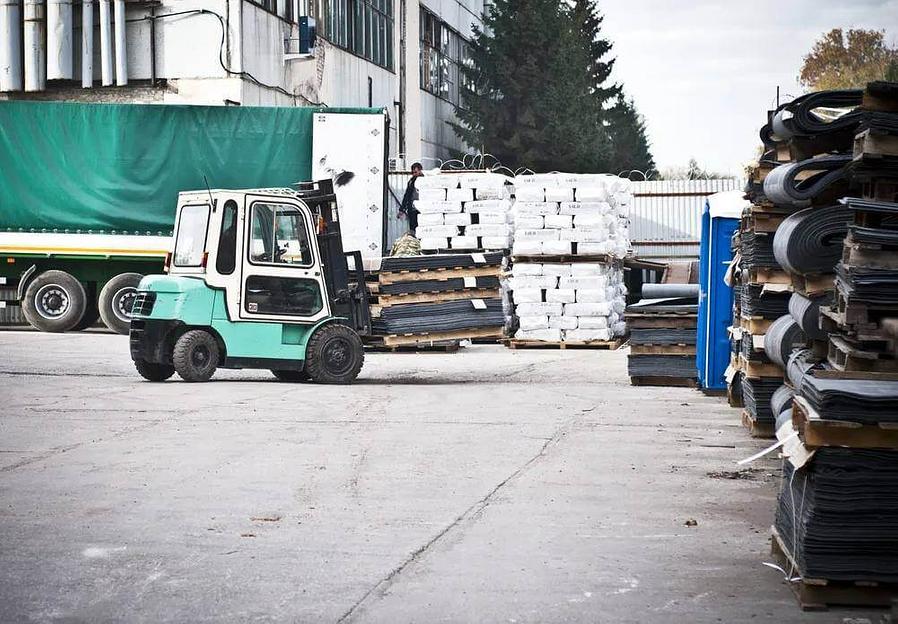 Лента под ворота толщина 4-5 мм ширина 200 мм опт фото 6