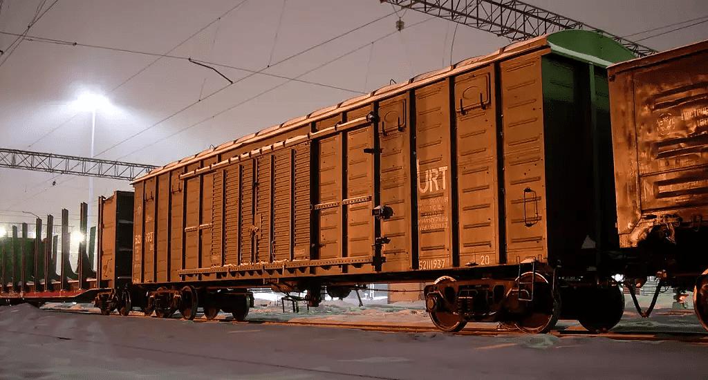 Крытые грузовые вагоны фото 4