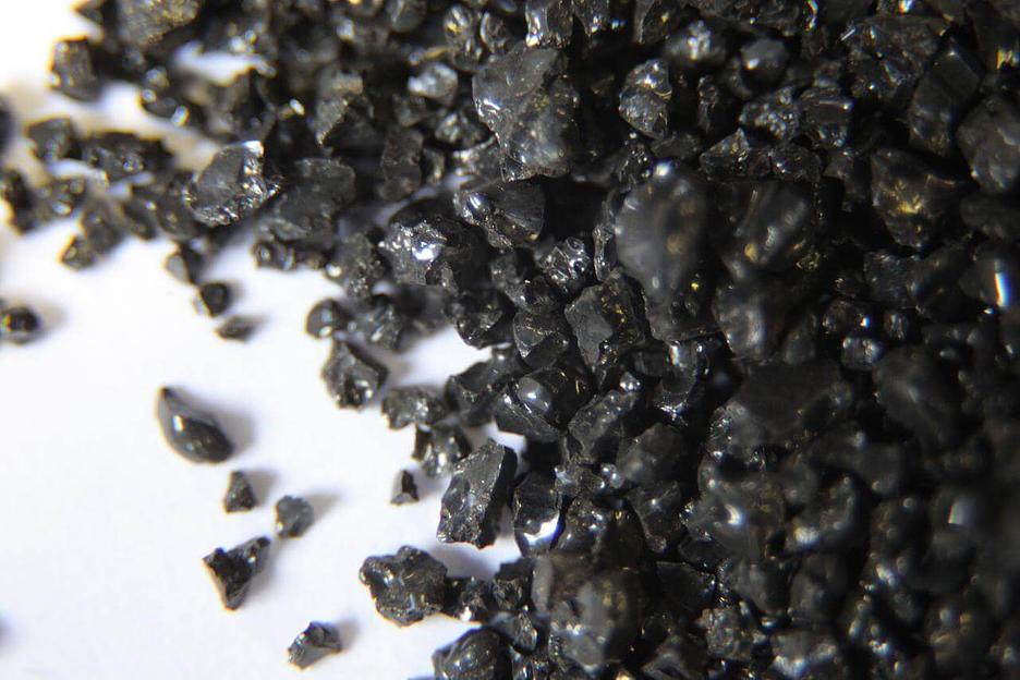 Никельшлак 0,5–1,5 «Уралгрит», средняя фракция абразивный порошок фото 3