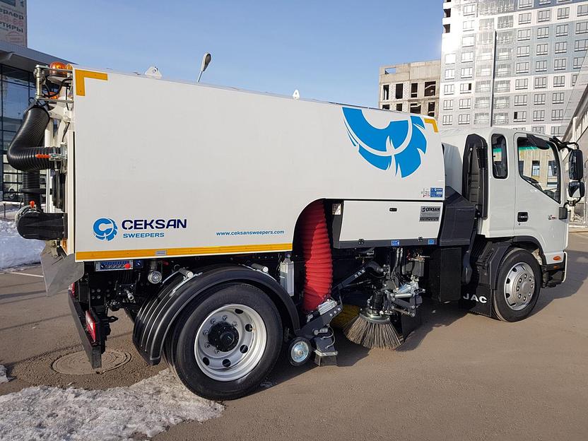 Jac N120 вакуумная подметально-уборочная машина фото 1