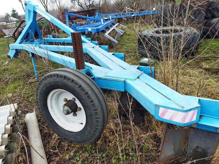 Плуг ПБС-8 фото 1