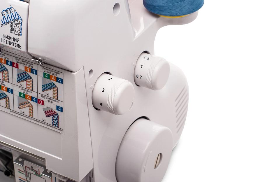 Швейная машинка Comfort 150 (оверлок) фото 8