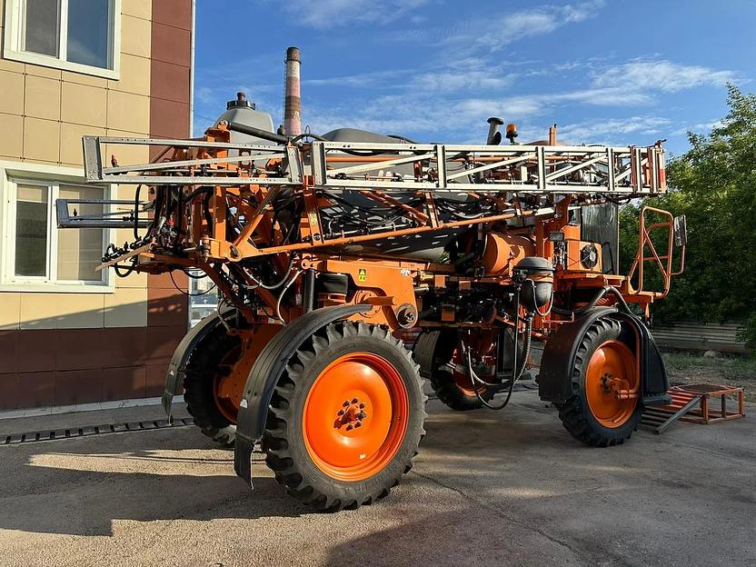 Самоходный опрыскиватель Jacto Uniport 2500 Star фото 4