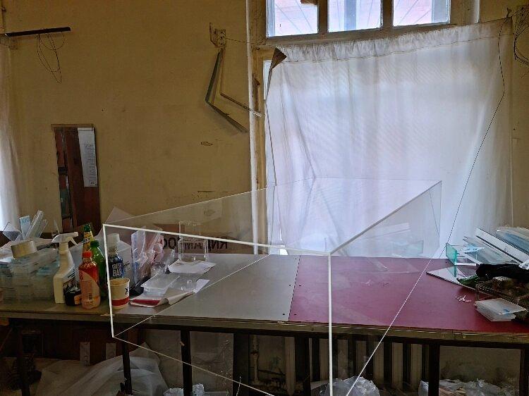 Защитный купол из оргстекла большого размера 1550х700х350мм. Защитные купола оптом и в розницу. фото 1