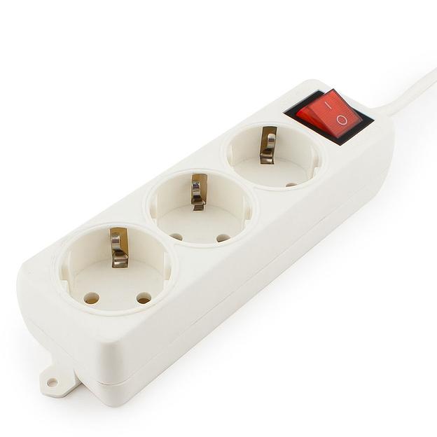 Кабель Гарнизон Удлинитель Гарнизон ELB-G3-W-3 3 евророзетки с выключателем и заземлением, допустимый ток 16А, длина 3м. (050746) фото 1