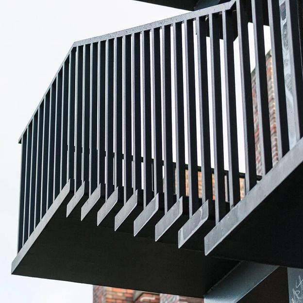 Изготовление и монтаж металлических лестниц фото 5