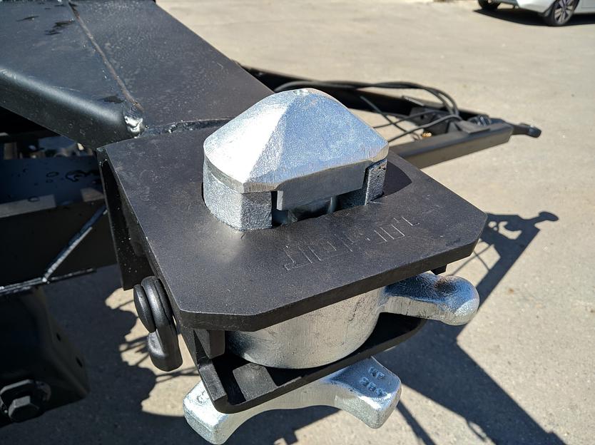 Прицеп контейнеровоз трехосный фото 2