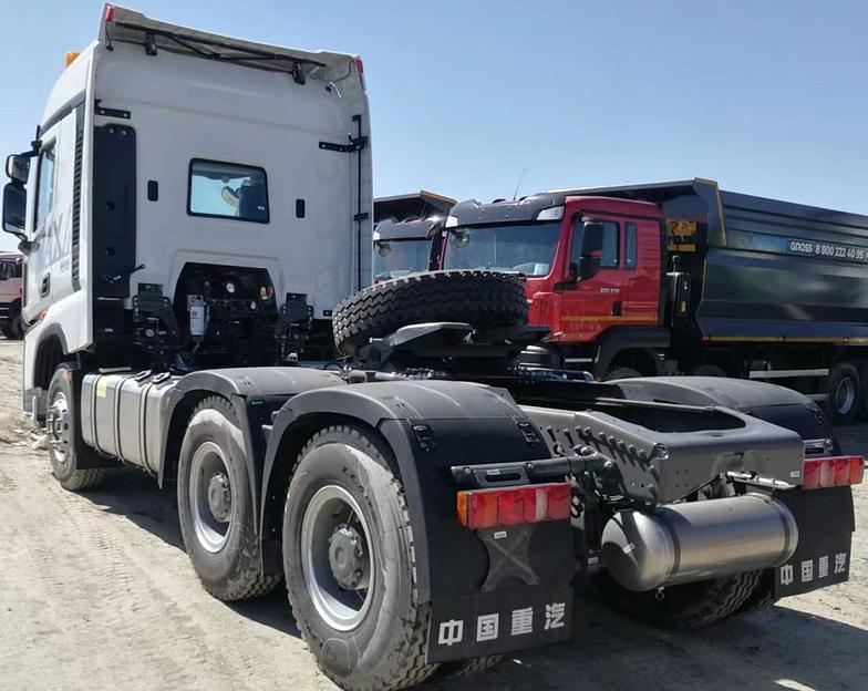 Howo тягач ZZ4327S3247E фото 3