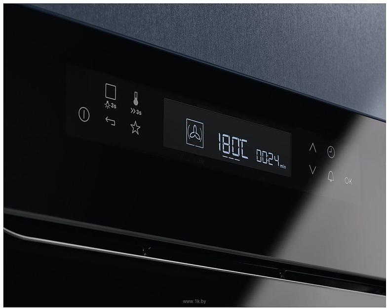 Духовой шкаф Электрический Electrolux EOB7S31Z черный фото 2