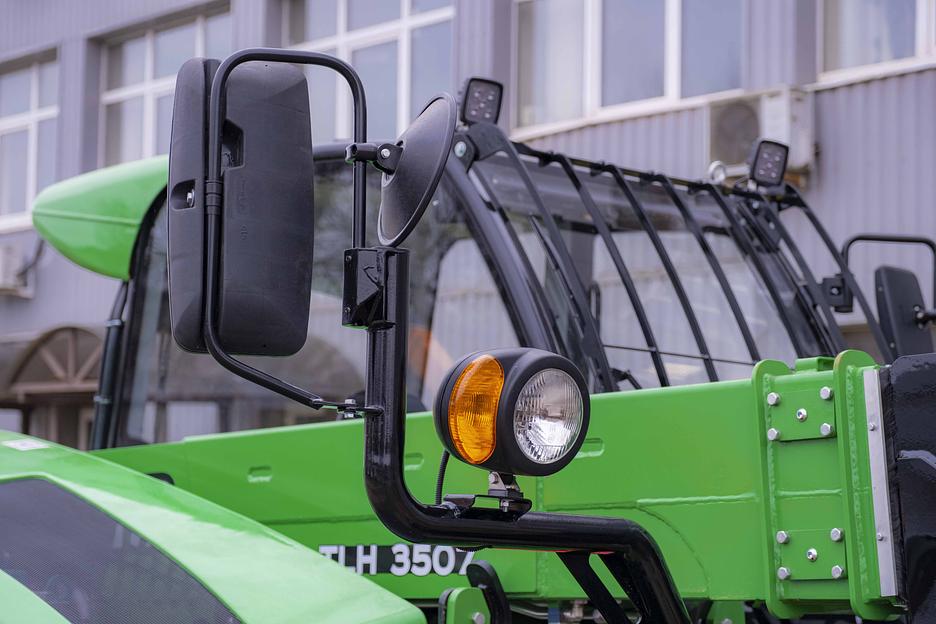 Погрузчик телескопический TLH-4007 AG фото 4