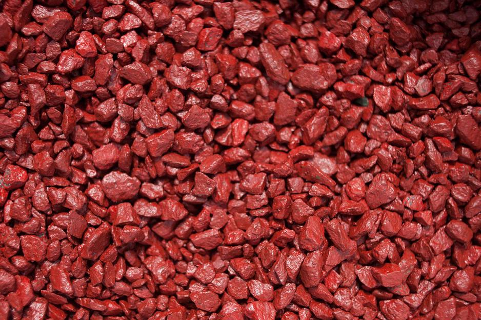 Мраморный щебень красный фото 1