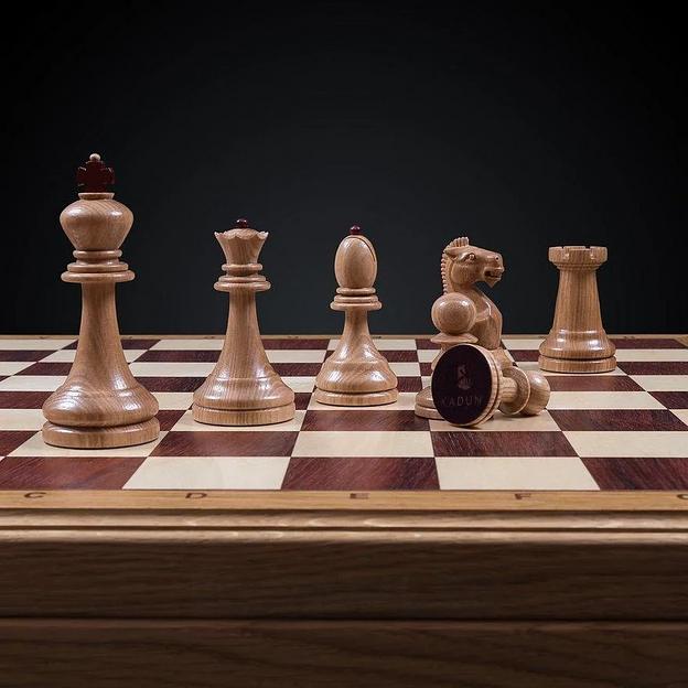 Шахматы KADUN классические на тёмной доске ОПТ фото 1