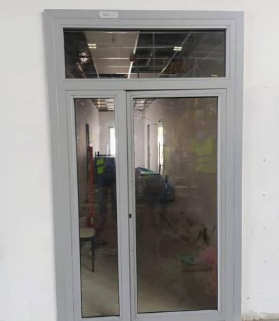 Двери с алюминиевым профилем Баррела фото 2