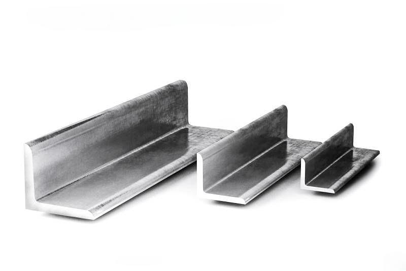 Уголок стальной равнополочный ГОСТ 8509-93 3пс/сп1-5 32х32х4 мм 6 м фото 1