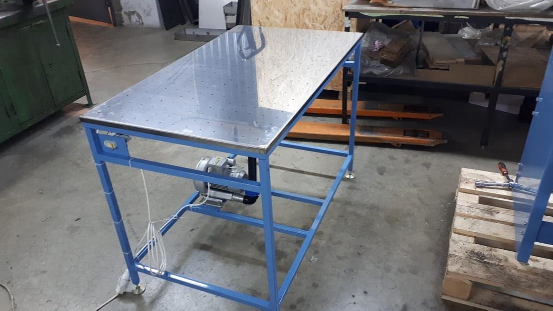 Вакуумный монтажный стол СВ-12 с воздуходувкой фото 1