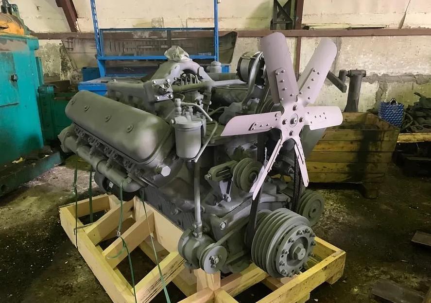 Двигатель ЯМЗ-238 АК (на комбайн) фото 1