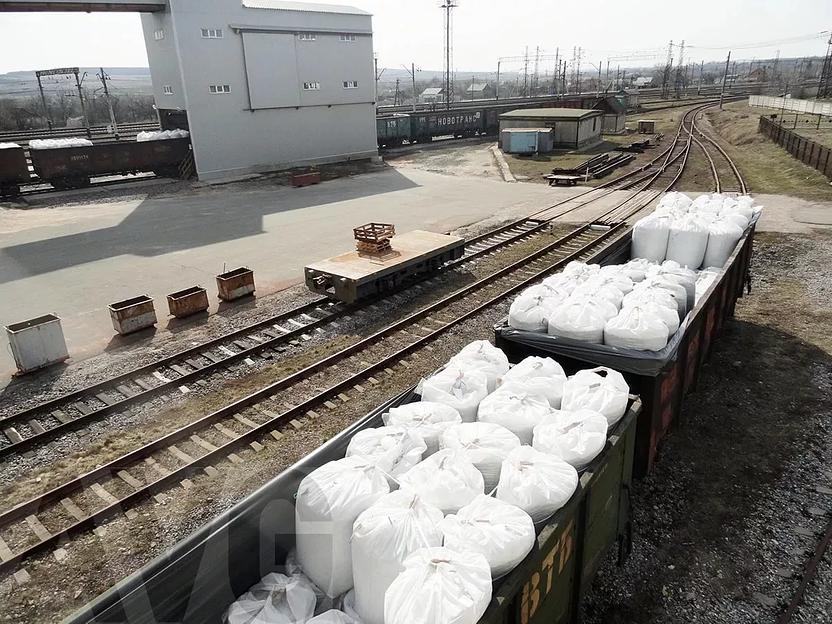 Биг-бэг 95х95х130 4 стропы люк/люк ОПТ фото 3