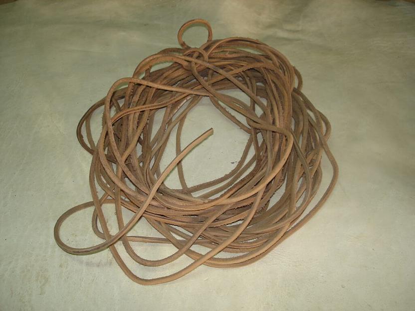 Круглый кожаный ремень фото 1