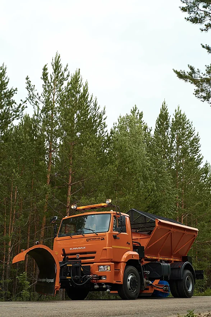 Комбинированная дорожная машина на шасси Камаз-53605 фото 1