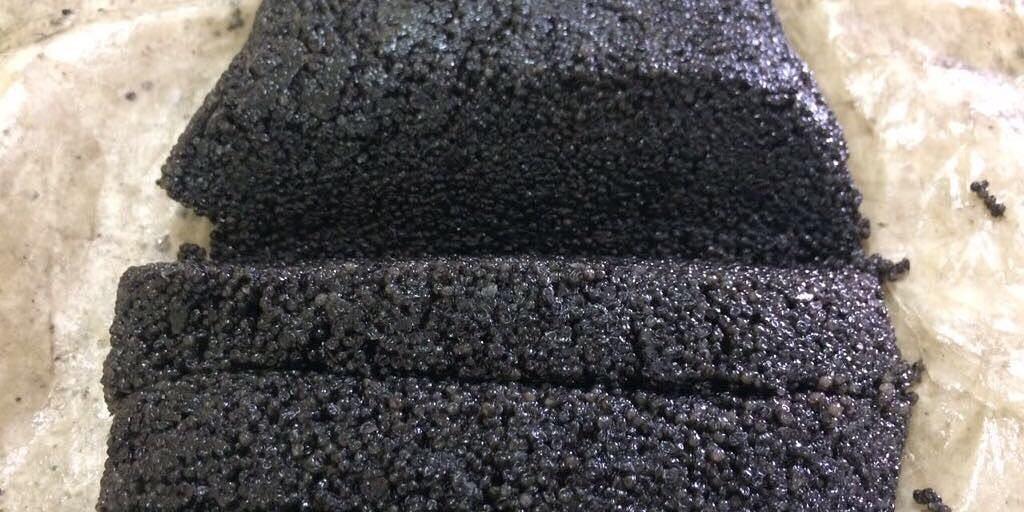 Икра чёрная осетровая паюсная 50 г ОПТ фото 1