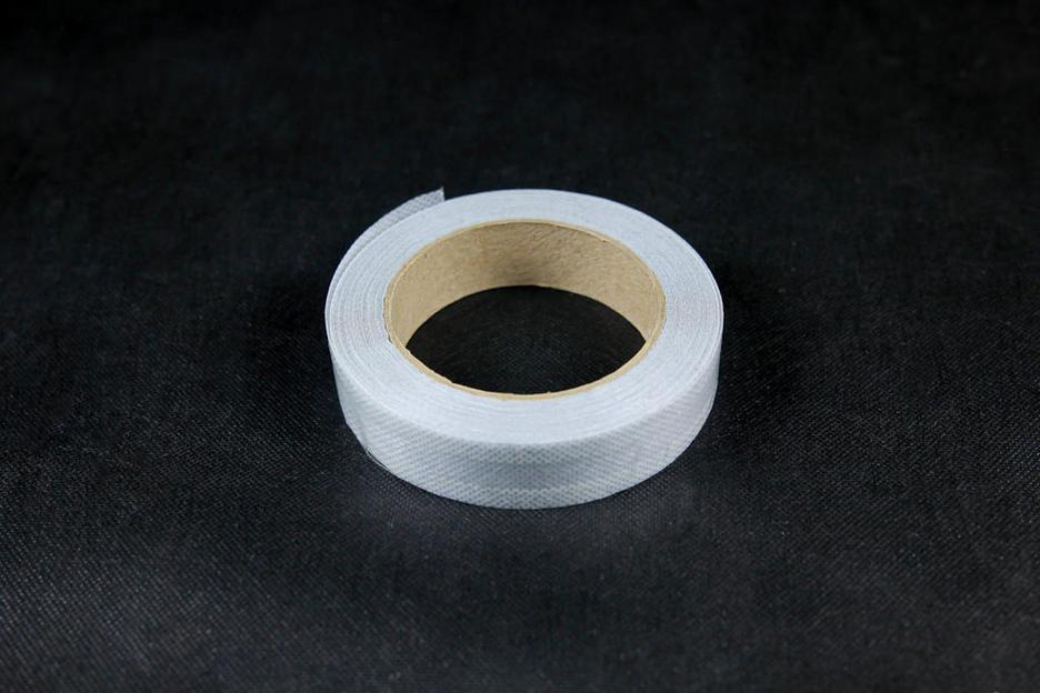 Лента герметизирующая Герметекс ИК ЛМ для поликарбоната 25мм*25м фото 1