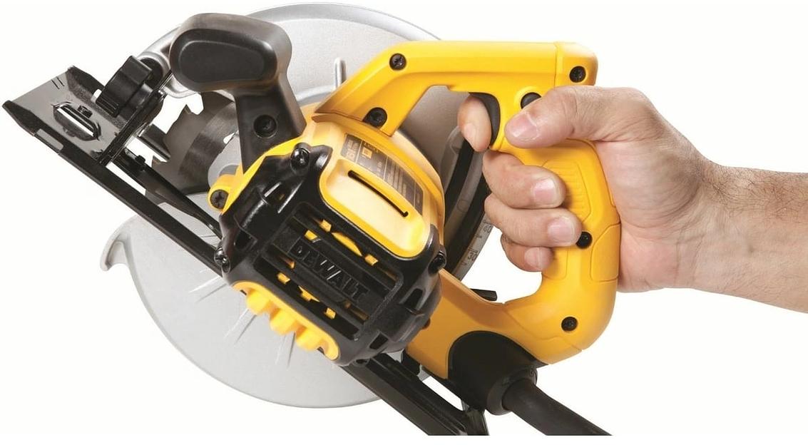 Циркулярная пила (дисковая) DeWalt DWE560K 1350Вт (ручная) (6687415) фото 2
