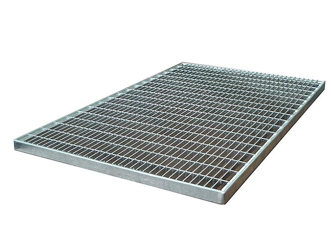 Прессованный настил выс. 20 мм. (ячейка 33х11) фото 1