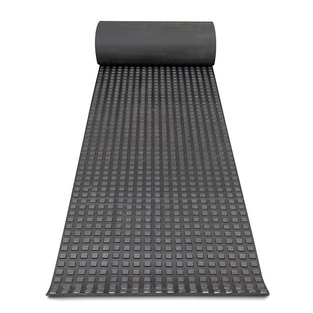 Напольное покрытие Sunstep «Квадратное пятачковое» резиновое рифленое черное 1 м фото 1