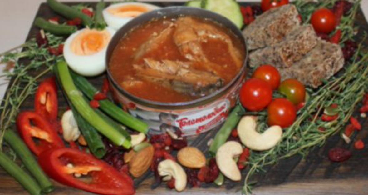 Толстолобик обжаренный в томатном соусе фото 5