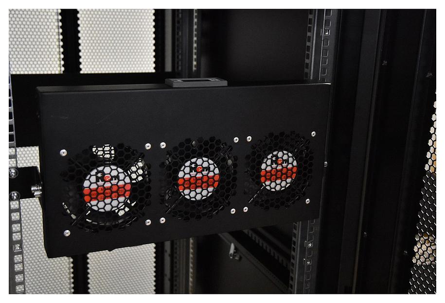 Модуль вентиляторный Rem (R-FAN-3K-1U-9005) 3 вент. с контроллером черный (упак.:1шт) фото 6