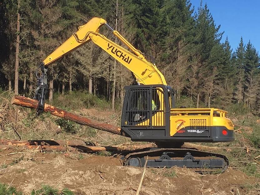 Экскаватор Yuchai YC230-9 фото 1
