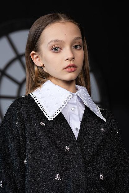 Белая блузка с острым кружевным воротником и манжетами ОПТ фото 4