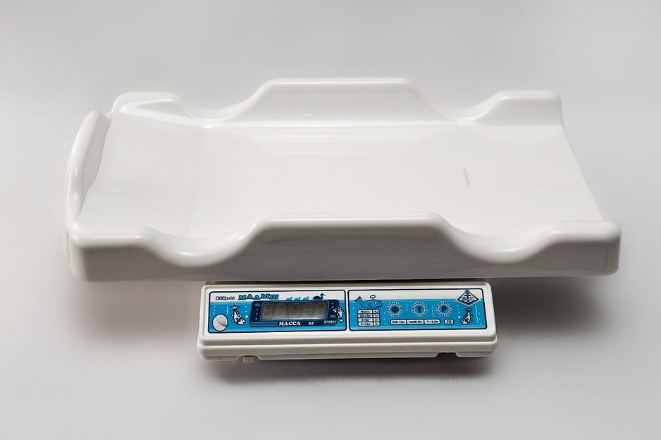 Весы электронные настольные для новорожденных и детей до полутора лет ВЭНд-01 «Малыш»-15С-1/2/5-А /20 фото 1