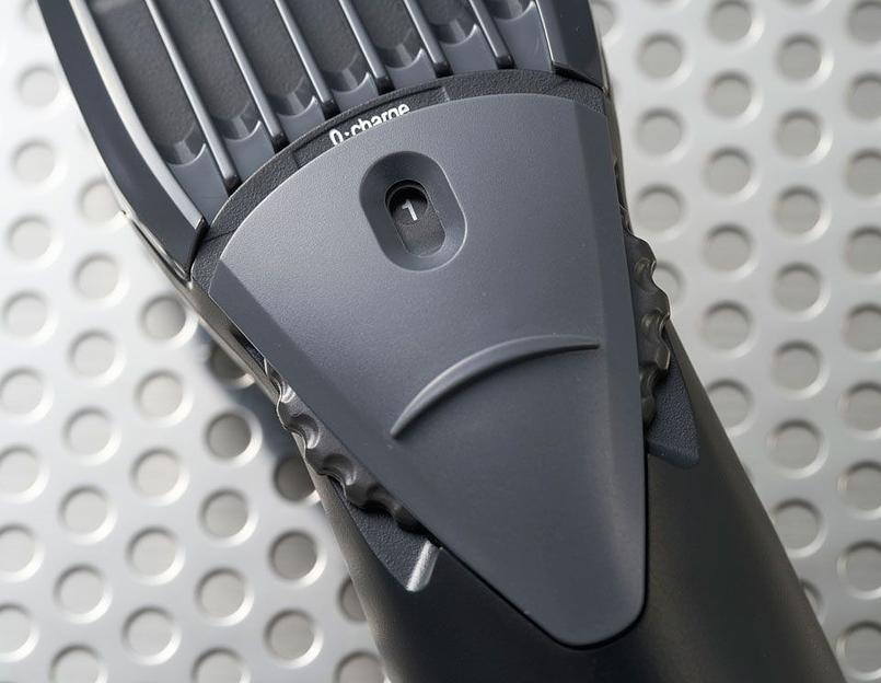 Триммер Panasonic ER-GB36-K520 черный фото 6