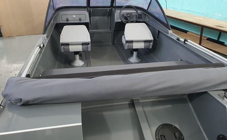 Моторная лодка SWIMMER 490 фото 3