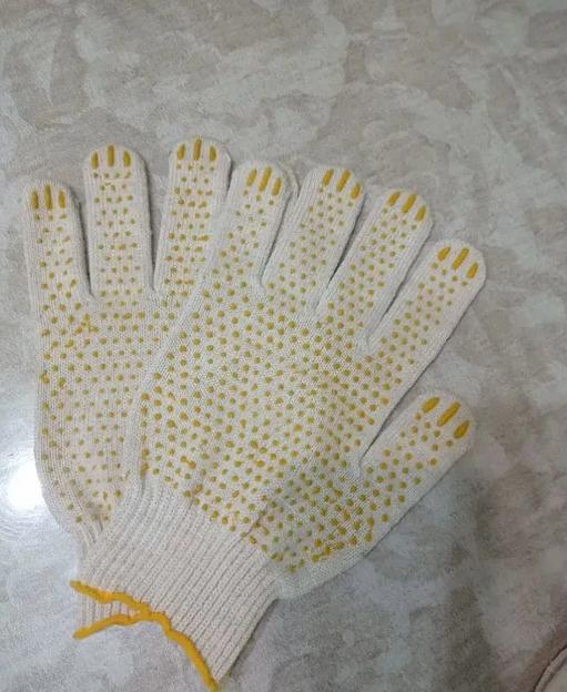 Перчатки трикотажные рабочие белые с желтым покрытием фото 1