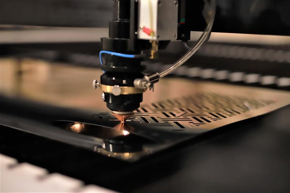 Лазерный станок по металлу Elixmate CM 2030 фото 2