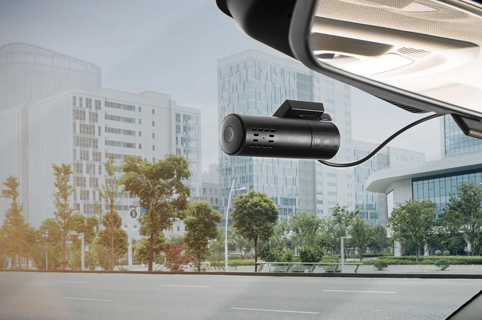 Видеорегистратор Mio MiVue J30 черный 3.6Mpix 1440x2560 1440p 150гр. MSTAR SSC337 фото 8