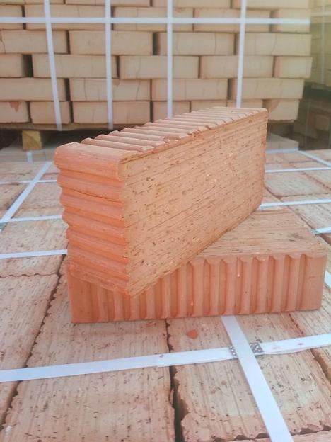 Кирпич фундаментный цокольный полнотелый опт фото 1