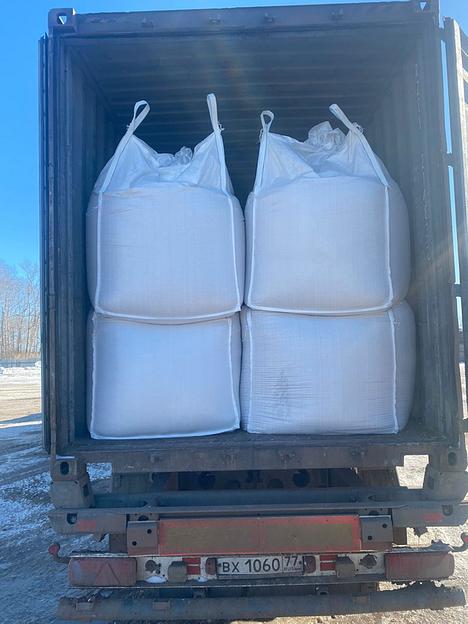 Погрузка биг-бэгов и мешкотары в контейнеры фото 1