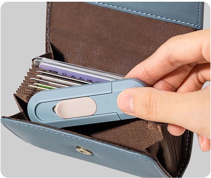 Нож канцелярский Deli ENS065-BL ENS065 шир.лез.12мм пластик синий фото 2